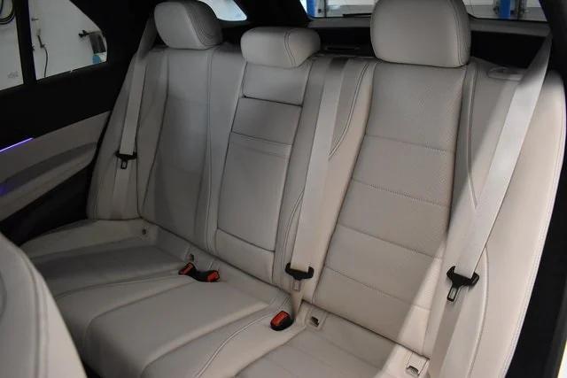 new 2025 Mercedes-Benz GLE 450 car, priced at $78,105