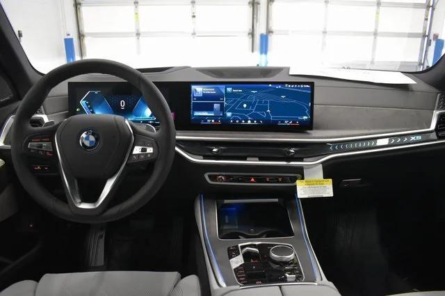 new 2025 BMW X5 PHEV car, priced at $82,290