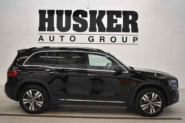 new 2025 Mercedes-Benz GLB 250 car, priced at $49,595