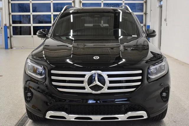 new 2025 Mercedes-Benz GLB 250 car, priced at $49,595