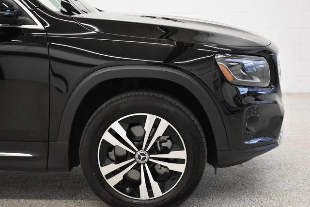 new 2025 Mercedes-Benz GLB 250 car, priced at $49,595