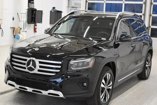 new 2025 Mercedes-Benz GLB 250 car, priced at $49,595