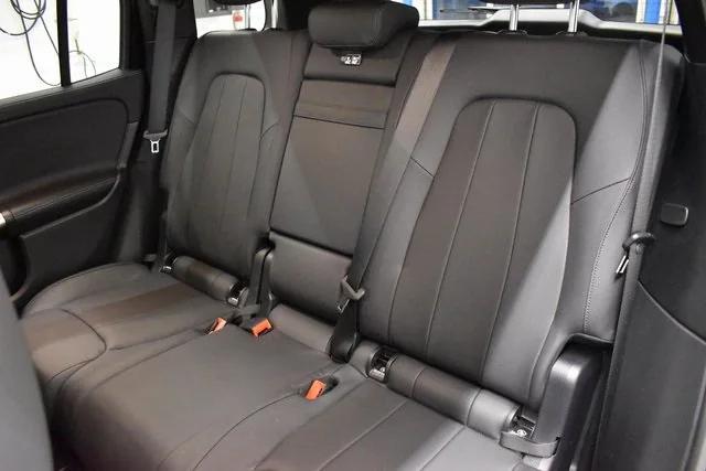 new 2025 Mercedes-Benz GLB 250 car, priced at $49,595