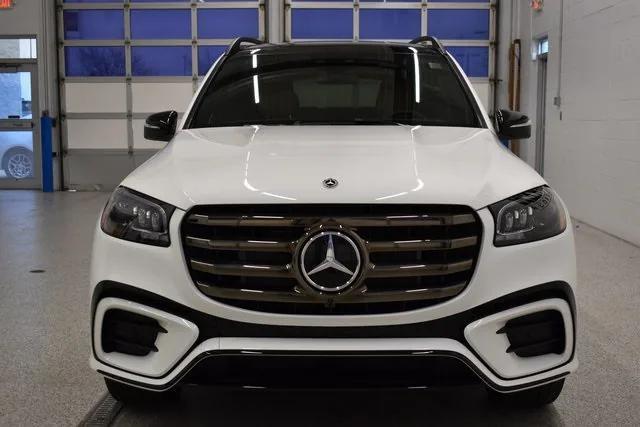 new 2025 Mercedes-Benz GLS 450 car, priced at $100,285