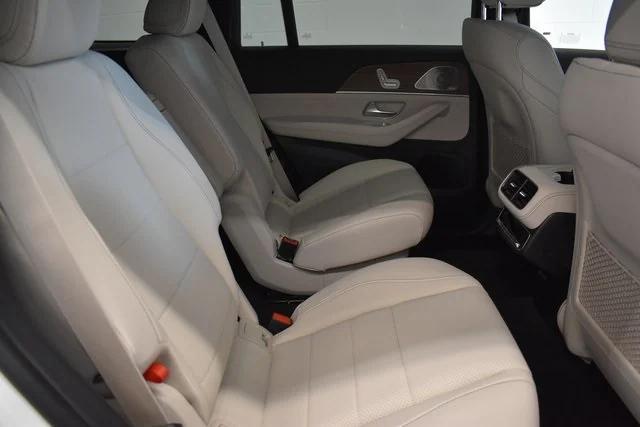 new 2025 Mercedes-Benz GLS 450 car, priced at $97,280