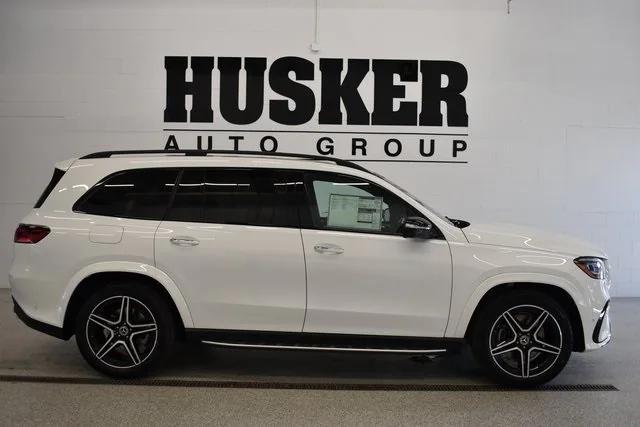 new 2025 Mercedes-Benz GLS 450 car, priced at $97,280