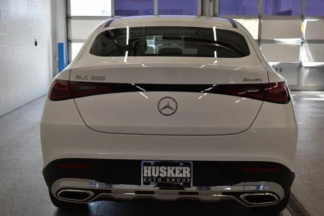 new 2025 Mercedes-Benz GLC 300 car, priced at $64,385