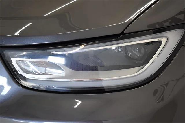 used 2021 Chrysler Pacifica car, priced at $19,498