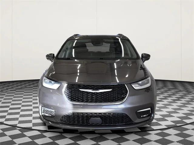 used 2021 Chrysler Pacifica car, priced at $19,498