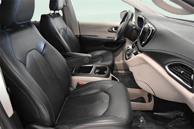 used 2021 Chrysler Pacifica car, priced at $19,498