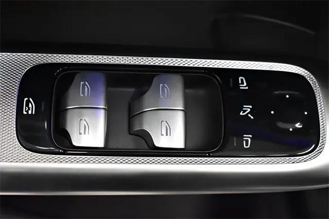 new 2026 Mercedes-Benz GLC 300 car, priced at $54,550