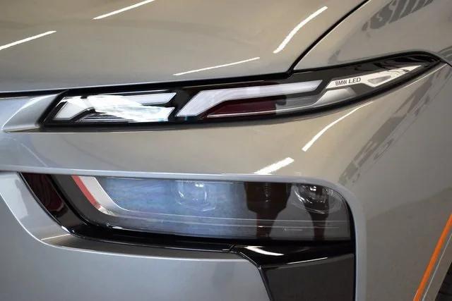 new 2026 BMW X7 car, priced at $120,665
