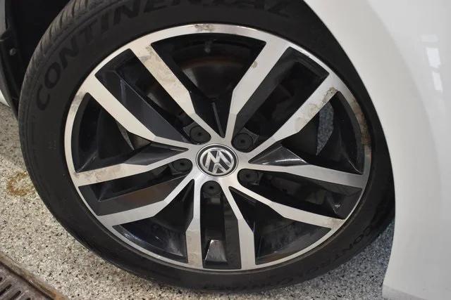 used 2016 Volkswagen Golf SportWagen car, priced at $7,898