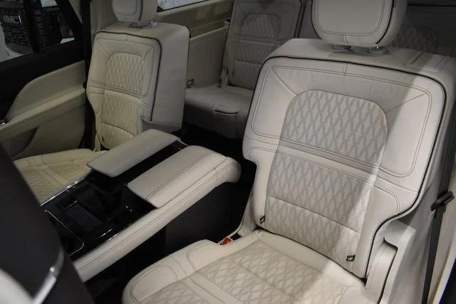 used 2024 Lincoln Navigator car, priced at $94,998