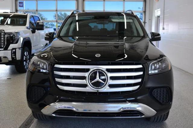 new 2026 Mercedes-Benz GLS 450 car, priced at $94,760