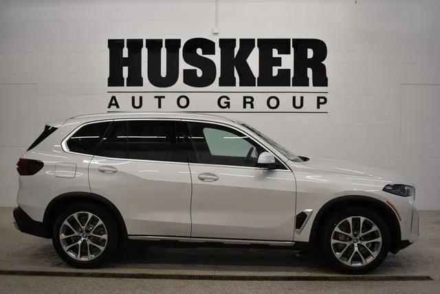 new 2025 BMW X5 PHEV car, priced at $77,385