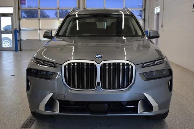 new 2026 BMW X7 car, priced at $90,615