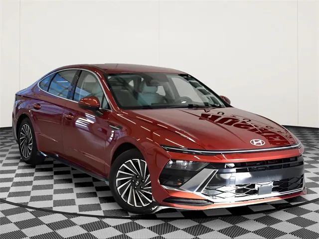 used 2024 Hyundai Sonata Hybrid car, priced at $22,798