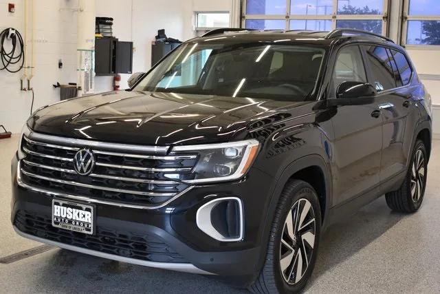 used 2024 Volkswagen Atlas car, priced at $33,298