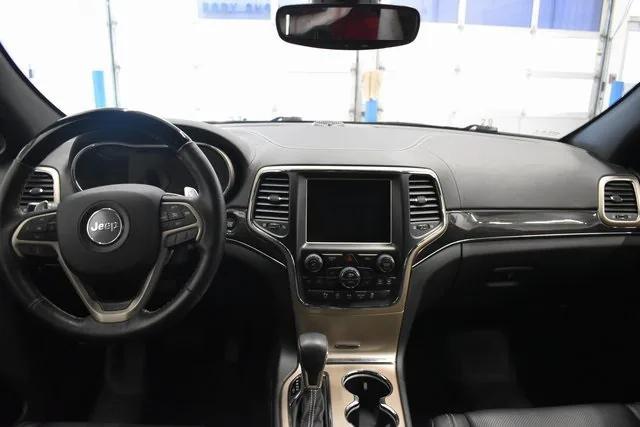 used 2017 Jeep Grand Cherokee car, priced at $21,498
