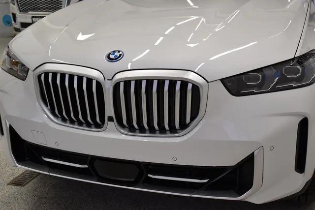 new 2025 BMW X5 PHEV car, priced at $76,560