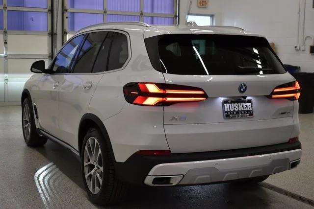 new 2025 BMW X5 PHEV car, priced at $76,560