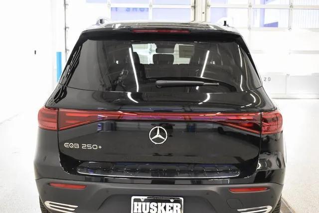 new 2025 Mercedes-Benz EQB 250 car, priced at $57,600