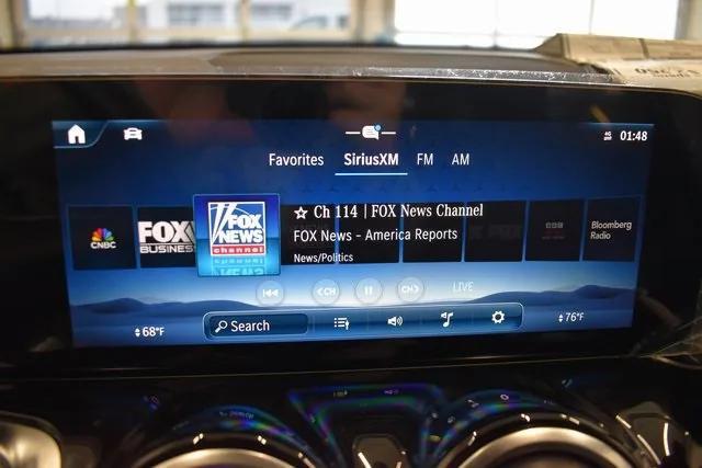 new 2025 Mercedes-Benz GLB 250 car, priced at $49,595