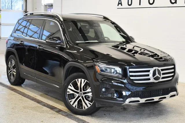 new 2025 Mercedes-Benz GLB 250 car, priced at $49,595