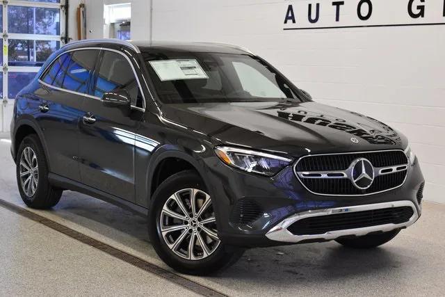 new 2025 Mercedes-Benz GLC 300 car, priced at $55,735