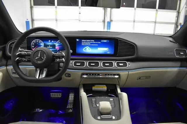 new 2025 Mercedes-Benz GLS 450 car, priced at $97,430