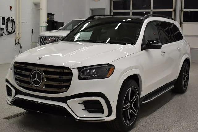 new 2025 Mercedes-Benz GLS 450 car, priced at $97,430