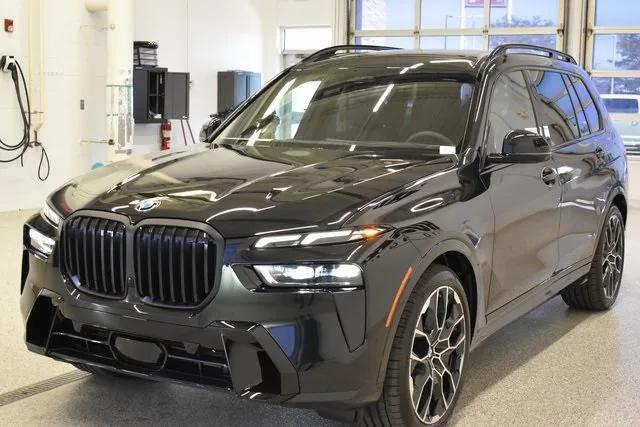 new 2025 BMW X7 car, priced at $100,950