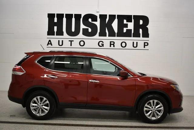 used 2016 Nissan Rogue car, priced at $13,998