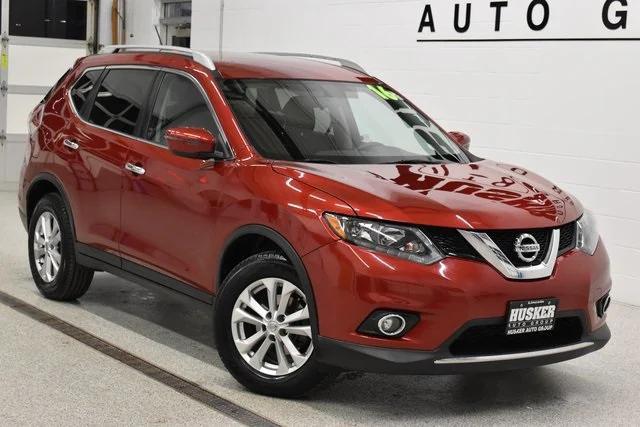 used 2016 Nissan Rogue car, priced at $13,998