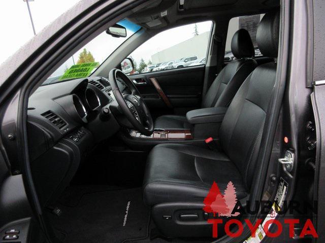 used 2013 Toyota Highlander car, priced at $17,988