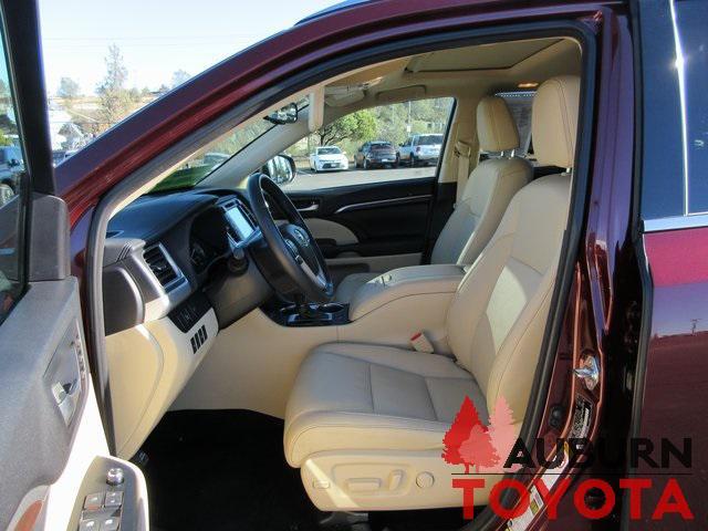 used 2015 Toyota Highlander car, priced at $25,988