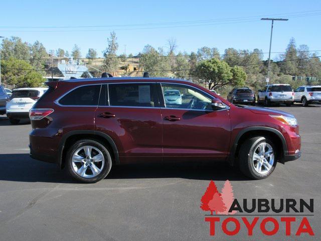 used 2015 Toyota Highlander car, priced at $25,988