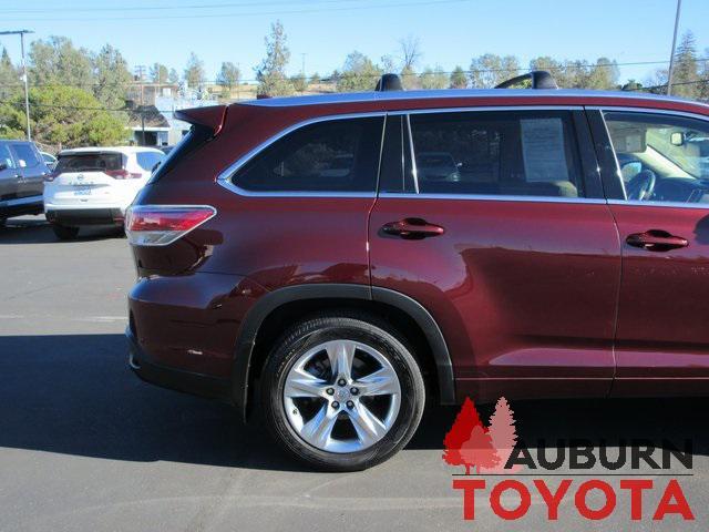 used 2015 Toyota Highlander car, priced at $25,988