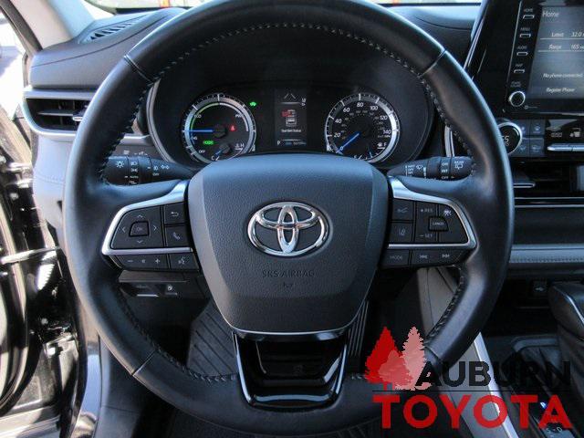 used 2021 Toyota Highlander Hybrid car, priced at $35,377