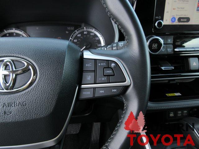 used 2023 Toyota Highlander car, priced at $41,988