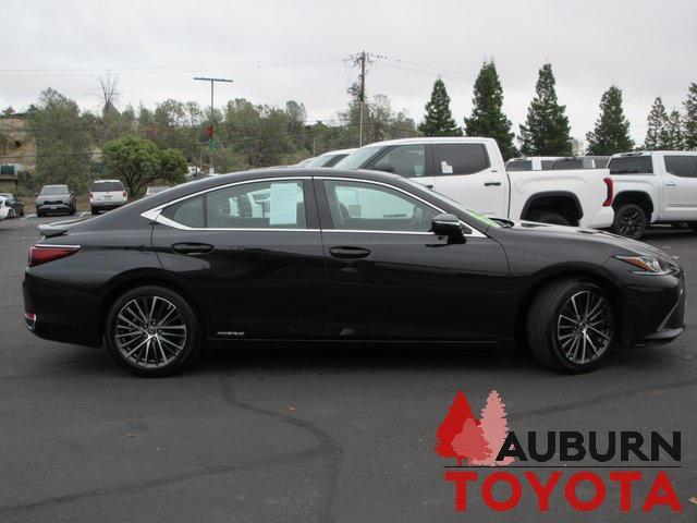 used 2022 Lexus ES 300h car, priced at $39,988