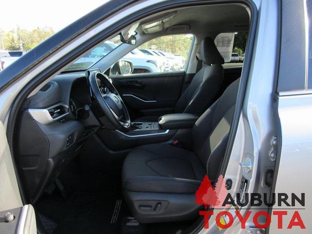 used 2023 Toyota Highlander car, priced at $35,888