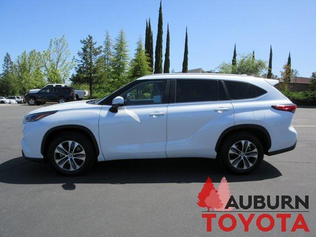 used 2023 Toyota Highlander Hybrid car, priced at $42,988