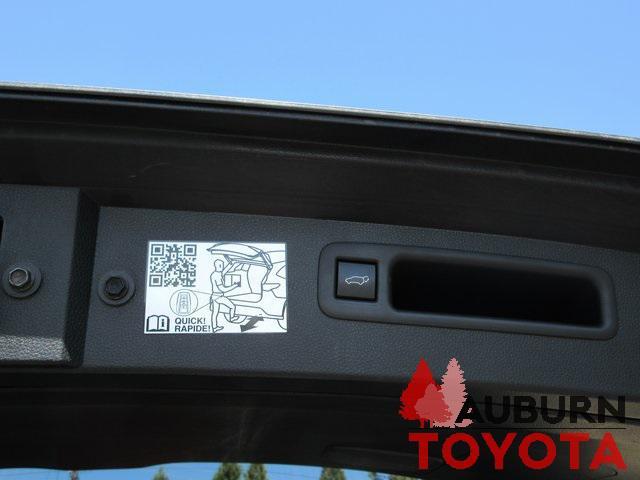 used 2022 Toyota Highlander car, priced at $43,988