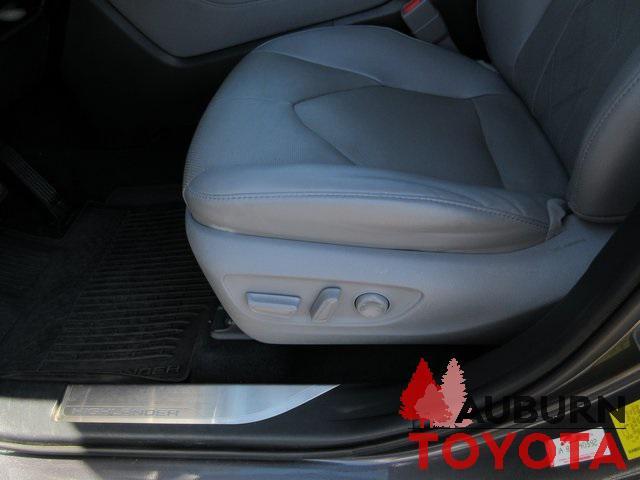 used 2022 Toyota Highlander car, priced at $43,988
