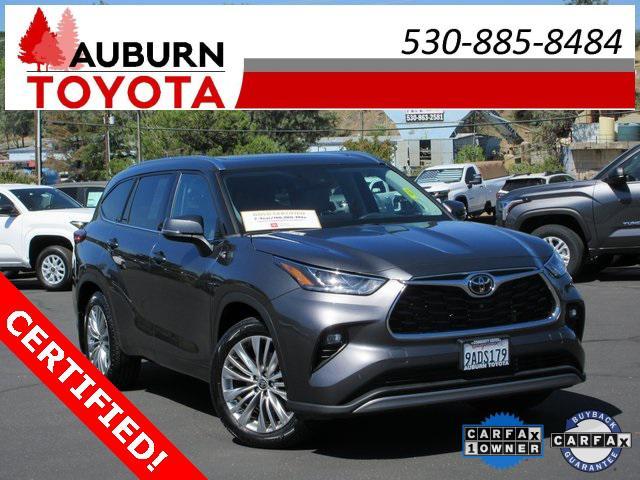 used 2022 Toyota Highlander car, priced at $43,988