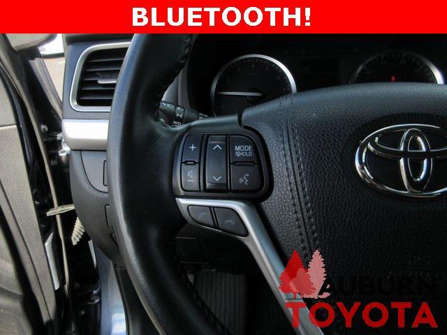 used 2019 Toyota Highlander car, priced at $27,988
