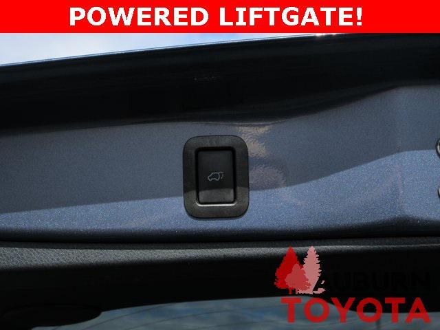 used 2019 Toyota Highlander car, priced at $27,988