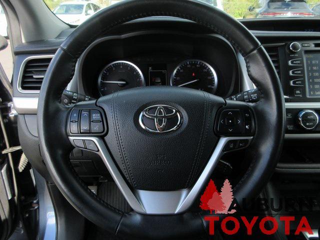 used 2019 Toyota Highlander car, priced at $27,988